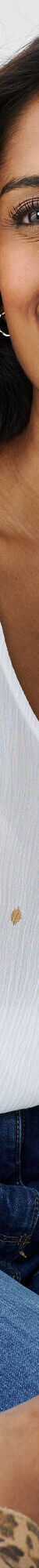 Bloes in crepon met goudkleurige print (wit / goudkleurig) Bloes in crepon met goudkleurige print (wit / goudkleurig)